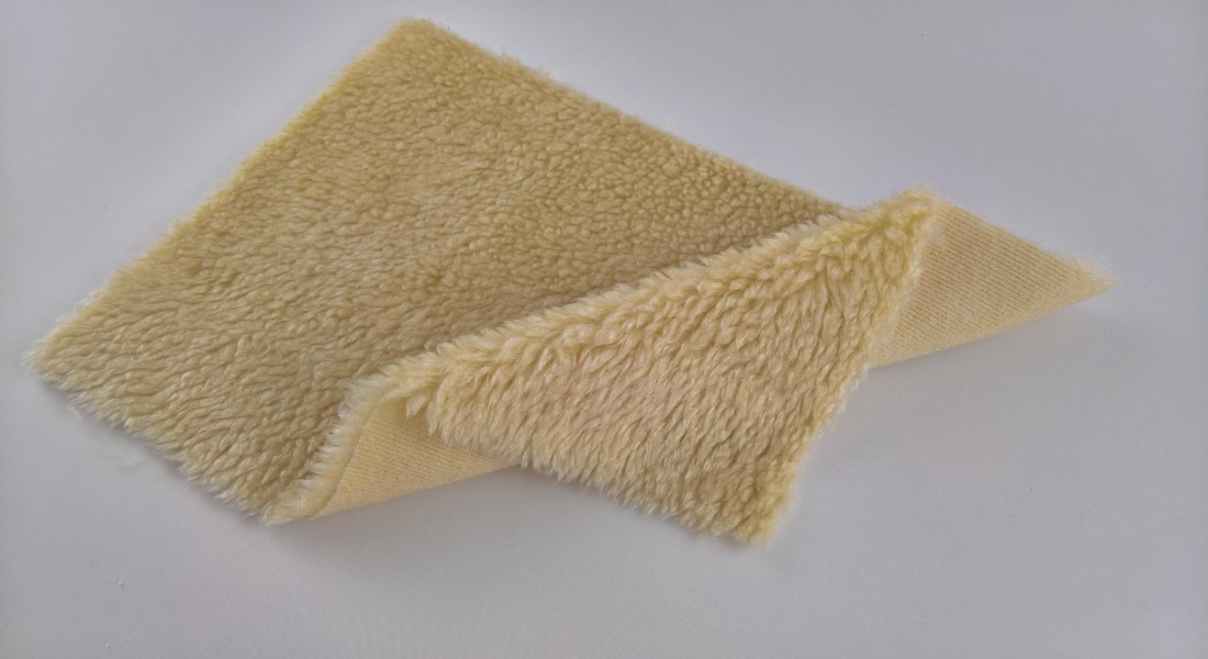 Plüschschaf, Kaffeeweiß, Breite 150cm (Meterware)