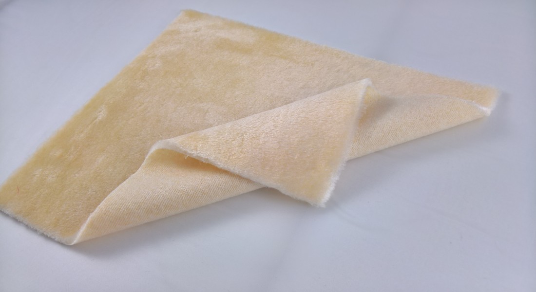Plüsch Brigita creme