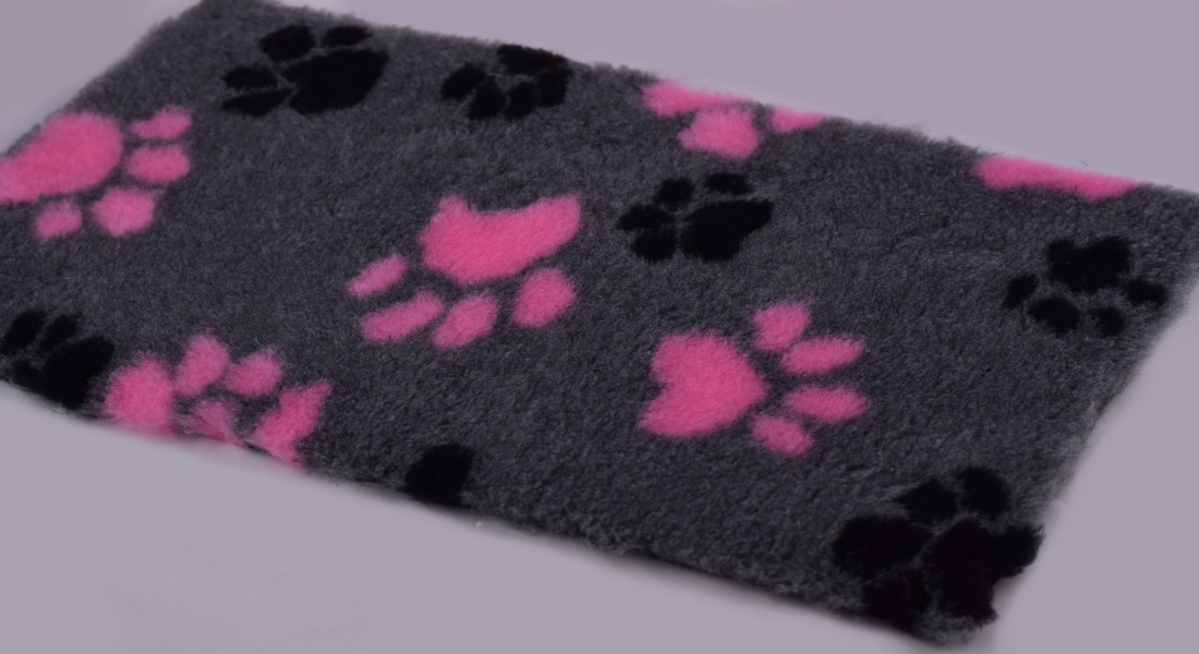 Hundematte, ISOLIEREND, Meterware, Pfoten rosa