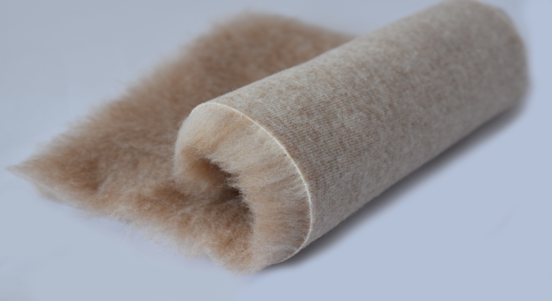 Hundematte, ISOLIEREND, beige, Meterware