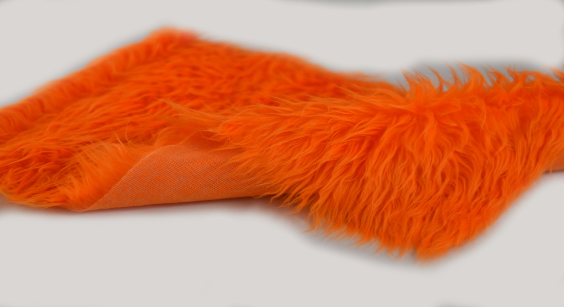 Preiswert Kunstpelz Stoff, langhaarig- orange, Flor 40 mm, Breite 160