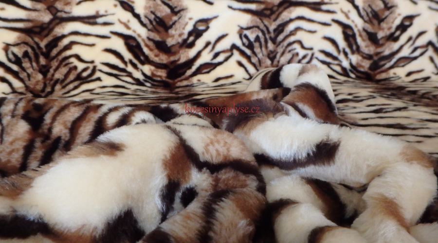 Plüschtiger 1, Breite 150 cm